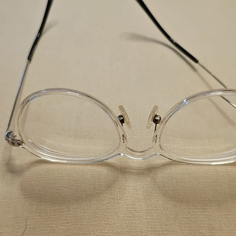 Clear Oval Glasses By Zenni.‎ Very Good Used Condition.